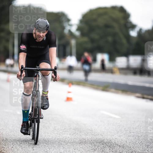 16.08.2026 - KN Förde Triathlon 2026 H.Heesch http://msf.ph/oto/9977940 16.08.2026 11:23:11 Radfahren 309, 386, 398, 399 meine-sportfotos.de