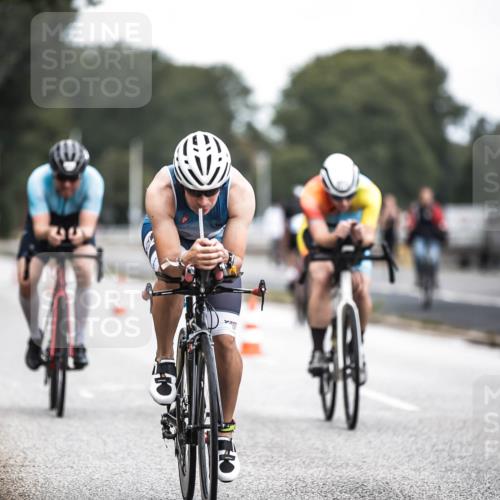 16.08.2026 - KN Förde Triathlon 2026 H.Heesch http://msf.ph/oto/9977975 16.08.2026 11:23:16 Radfahren 386, 398, 403, 411, 430 meine-sportfotos.de