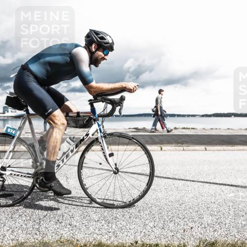 16.08.2026 - KN Förde Triathlon 2026 H.Heesch http://msf.ph/oto/9978027 16.08.2026 12:54:08 Radfahren 505, 545, 574 meine-sportfotos.de