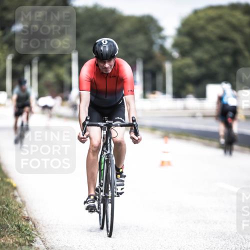 16.08.2026 - KN Förde Triathlon 2026 H.Heesch http://msf.ph/oto/9978060 16.08.2026 11:30:37 Radfahren 425, 428, 430, 438 meine-sportfotos.de