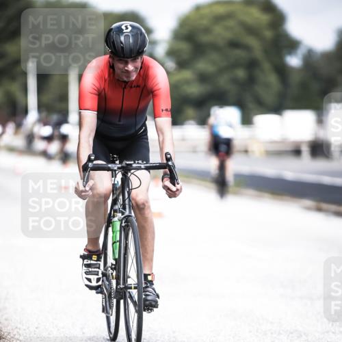 16.08.2026 - KN Förde Triathlon 2026 H.Heesch http://msf.ph/oto/9978074 16.08.2026 11:30:37 Radfahren 425, 428, 430, 438 meine-sportfotos.de
