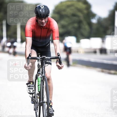 16.08.2026 - KN Förde Triathlon 2026 H.Heesch http://msf.ph/oto/9978078 16.08.2026 11:30:37 Radfahren 425, 428, 430, 438 meine-sportfotos.de