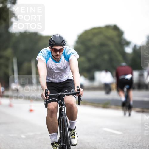 16.08.2026 - KN Förde Triathlon 2026 H.Heesch http://msf.ph/oto/9978102 16.08.2026 11:23:34 Radfahren 320, 364, 410 meine-sportfotos.de