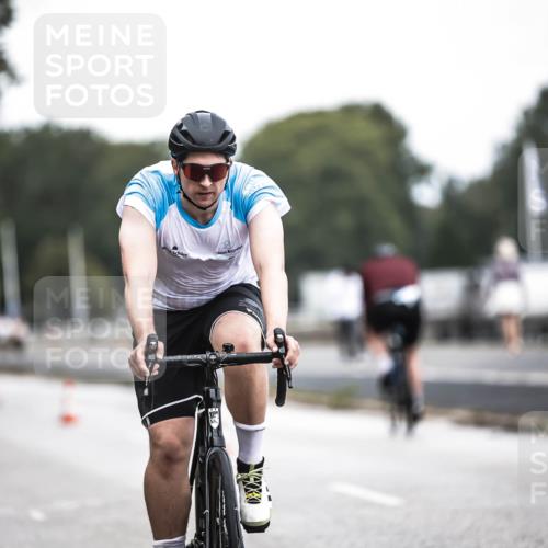 16.08.2026 - KN Förde Triathlon 2026 H.Heesch http://msf.ph/oto/9978109 16.08.2026 11:23:34 Radfahren 320, 364, 410 meine-sportfotos.de