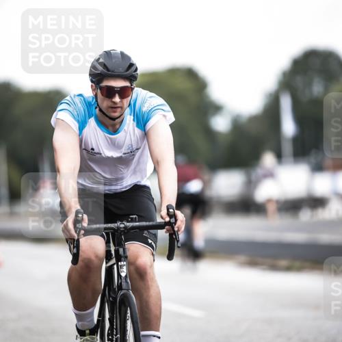 16.08.2026 - KN Förde Triathlon 2026 H.Heesch http://msf.ph/oto/9978117 16.08.2026 11:23:34 Radfahren 320, 364, 410 meine-sportfotos.de