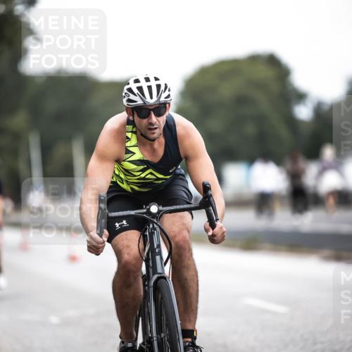 16.08.2026 - KN Förde Triathlon 2026 H.Heesch http://msf.ph/oto/9978131 16.08.2026 11:23:37 Radfahren 320, 364, 410, 421 meine-sportfotos.de