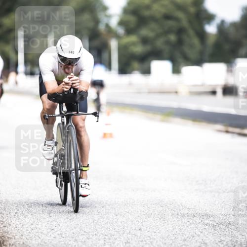 16.08.2026 - KN Förde Triathlon 2026 H.Heesch http://msf.ph/oto/9978152 16.08.2026 11:30:50 Radfahren 353 meine-sportfotos.de