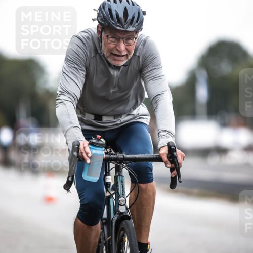 16.08.2026 - KN Förde Triathlon 2026 H.Heesch http://msf.ph/oto/9978213 16.08.2026 11:24:04 Radfahren 308, 330, 350, 394 meine-sportfotos.de