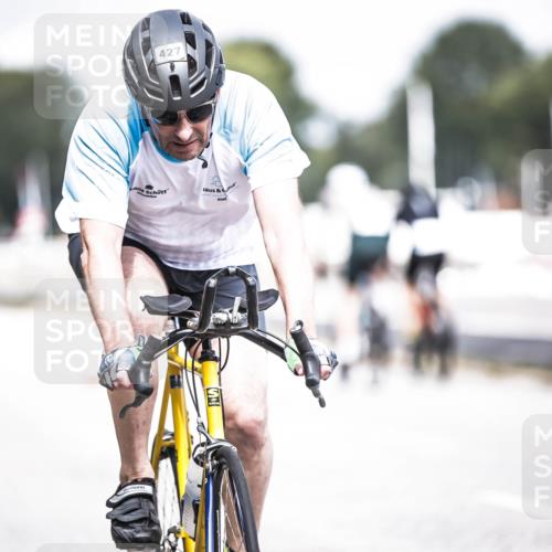 16.08.2026 - KN Förde Triathlon 2026 H.Heesch http://msf.ph/oto/9978230 16.08.2026 11:31:12 Radfahren 357, 427 meine-sportfotos.de
