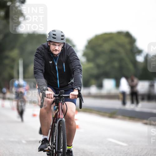 16.08.2026 - KN Förde Triathlon 2026 H.Heesch http://msf.ph/oto/9978259 16.08.2026 11:24:31 Radfahren 393, 401, 436 meine-sportfotos.de