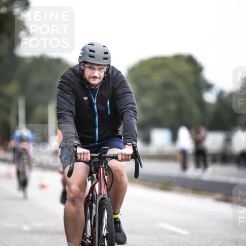 16.08.2026 - KN Förde Triathlon 2026 H.Heesch http://msf.ph/oto/9978266 16.08.2026 11:24:31 Radfahren 393, 401, 436 meine-sportfotos.de