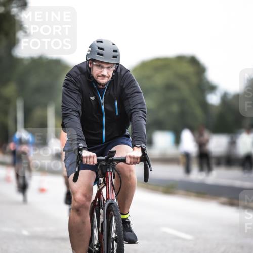 16.08.2026 - KN Förde Triathlon 2026 H.Heesch http://msf.ph/oto/9978268 16.08.2026 11:24:31 Radfahren 393, 401, 436 meine-sportfotos.de