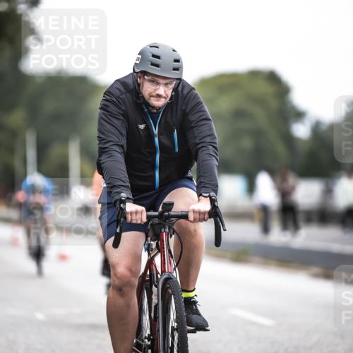 16.08.2026 - KN Förde Triathlon 2026 H.Heesch http://msf.ph/oto/9978277 16.08.2026 11:24:32 Radfahren 393, 401, 436, 804 meine-sportfotos.de