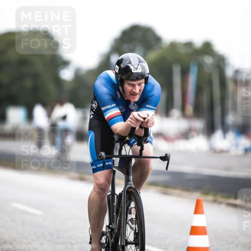 16.08.2026 - KN Förde Triathlon 2026 H.Heesch http://msf.ph/oto/9978290 16.08.2026 11:24:34 Radfahren 343, 401, 436, 804 meine-sportfotos.de