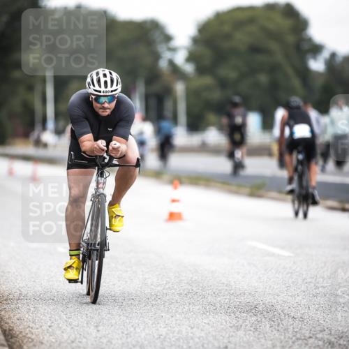 16.08.2026 - KN Förde Triathlon 2026 H.Heesch http://msf.ph/oto/9978307 16.08.2026 11:24:43 Radfahren 345, 359, 361, 400 meine-sportfotos.de