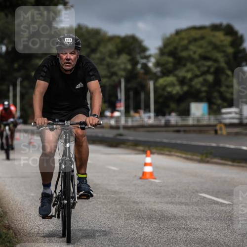 16.08.2026 - KN Förde Triathlon 2026 H.Heesch http://msf.ph/oto/9978327 16.08.2026 11:31:42 Radfahren 338, 395, 801 meine-sportfotos.de