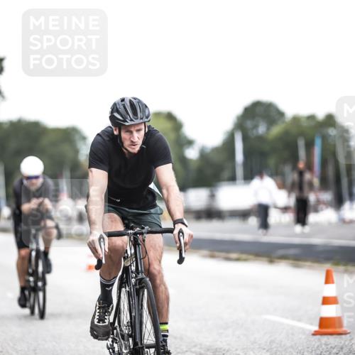 16.08.2026 - KN Förde Triathlon 2026 H.Heesch http://msf.ph/oto/9978360 16.08.2026 11:25:02 Radfahren 331, 406, 408, 409, 426 meine-sportfotos.de