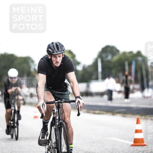 16.08.2026 - KN Förde Triathlon 2026 H.Heesch http://msf.ph/oto/9978361 16.08.2026 11:25:02 Radfahren 331, 406, 408, 409, 426 meine-sportfotos.de