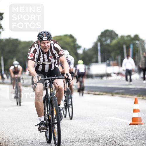 16.08.2026 - KN Förde Triathlon 2026 H.Heesch http://msf.ph/oto/9978393 16.08.2026 11:25:06 Radfahren 331, 341, 376, 408, 409, 426 meine-sportfotos.de