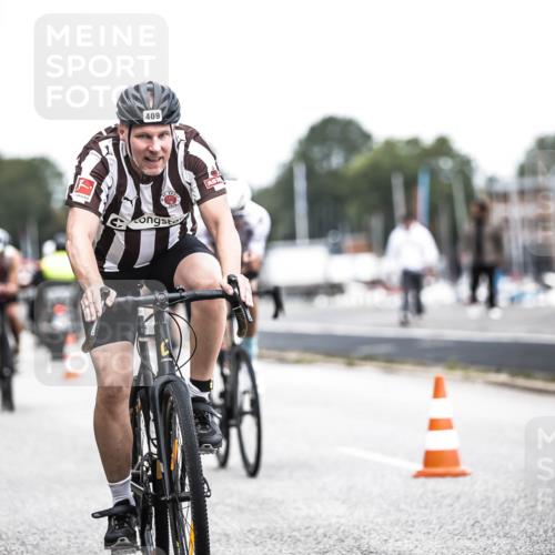 16.08.2026 - KN Förde Triathlon 2026 H.Heesch http://msf.ph/oto/9978402 16.08.2026 11:25:06 Radfahren 331, 341, 376, 408, 409, 426 meine-sportfotos.de