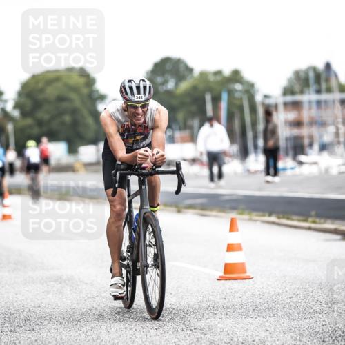 16.08.2026 - KN Förde Triathlon 2026 H.Heesch http://msf.ph/oto/9978418 16.08.2026 11:25:08 Radfahren 331, 341, 355, 375, 376, 409 meine-sportfotos.de