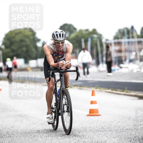 16.08.2026 - KN Förde Triathlon 2026 H.Heesch http://msf.ph/oto/9978420 16.08.2026 11:25:08 Radfahren 331, 341, 355, 375, 376, 409 meine-sportfotos.de