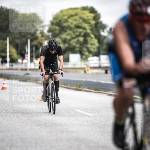 16.08.2026 - KN Förde Triathlon 2026 H.Heesch http://msf.ph/oto/9978425 16.08.2026 11:32:04 Radfahren 331, 352, 363, 410 meine-sportfotos.de