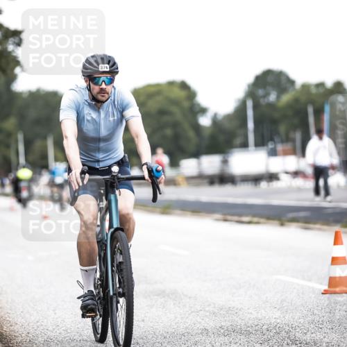 16.08.2026 - KN Förde Triathlon 2026 H.Heesch http://msf.ph/oto/9978436 16.08.2026 11:25:09 Radfahren 331, 341, 355, 375, 376, 409 meine-sportfotos.de