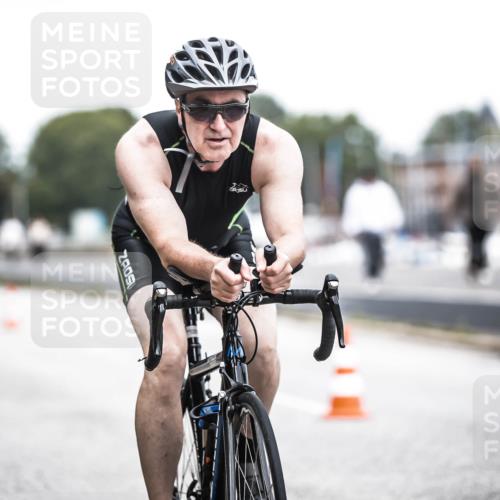 16.08.2026 - KN Förde Triathlon 2026 H.Heesch http://msf.ph/oto/9978458 16.08.2026 11:25:13 Radfahren 355, 375, 376 meine-sportfotos.de