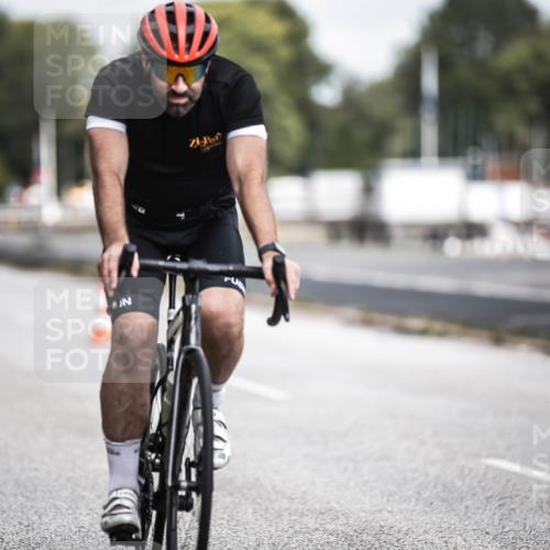 16.08.2026 - KN Förde Triathlon 2026 H.Heesch http://msf.ph/oto/9978459 16.08.2026 11:32:05 Radfahren 331, 352, 363, 365, 410 meine-sportfotos.de