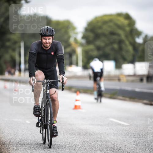 16.08.2026 - KN Förde Triathlon 2026 H.Heesch http://msf.ph/oto/9978478 16.08.2026 11:32:08 Radfahren 352, 363, 365, 410 meine-sportfotos.de