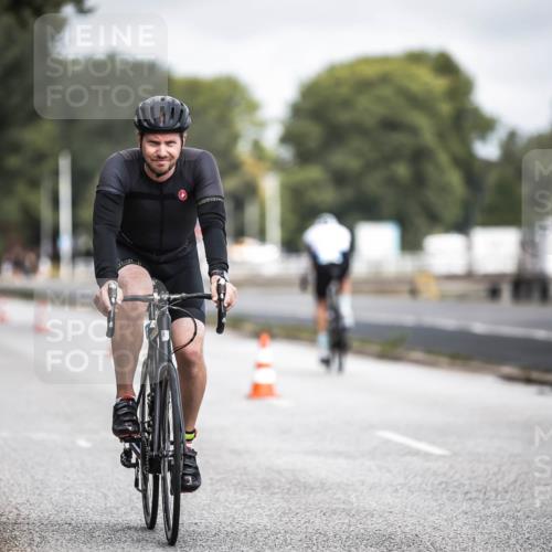 16.08.2026 - KN Förde Triathlon 2026 H.Heesch http://msf.ph/oto/9978480 16.08.2026 11:32:08 Radfahren 352, 363, 365, 410 meine-sportfotos.de