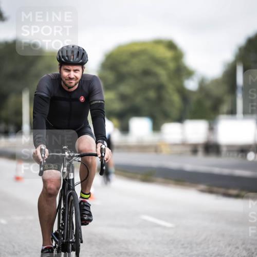 16.08.2026 - KN Förde Triathlon 2026 H.Heesch http://msf.ph/oto/9978492 16.08.2026 11:32:09 Radfahren 352, 363, 365, 393, 410 meine-sportfotos.de