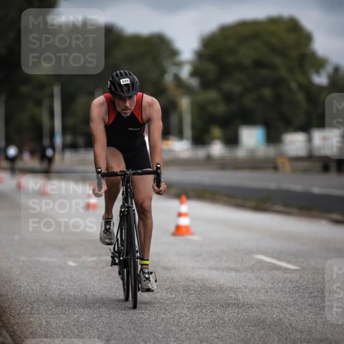 16.08.2026 - KN Förde Triathlon 2026 H.Heesch http://msf.ph/oto/9978530 16.08.2026 11:32:18 Radfahren 342, 364, 394, 400 meine-sportfotos.de