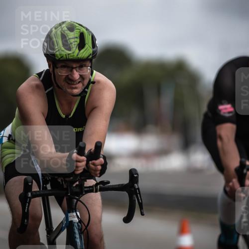 16.08.2026 - KN Förde Triathlon 2026 H.Heesch http://msf.ph/oto/9978629 16.08.2026 11:32:42 Radfahren 315, 341, 372, 389, 392 meine-sportfotos.de