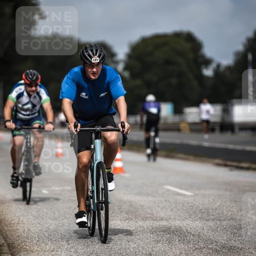 16.08.2026 - KN Förde Triathlon 2026 H.Heesch http://msf.ph/oto/9978644 16.08.2026 11:26:24 Radfahren 317, 385, 404, 407, 422, 432 meine-sportfotos.de
