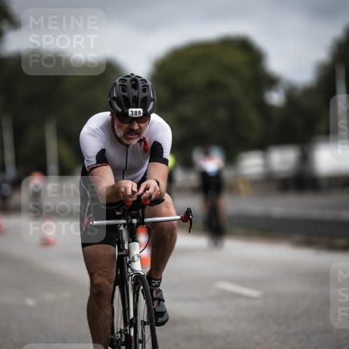16.08.2026 - KN Förde Triathlon 2026 H.Heesch http://msf.ph/oto/9978669 16.08.2026 11:32:46 Radfahren 315, 389, 392 meine-sportfotos.de