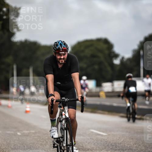 16.08.2026 - KN Förde Triathlon 2026 H.Heesch http://msf.ph/oto/9978672 16.08.2026 11:26:30 Radfahren 328, 374, 432, 803 meine-sportfotos.de