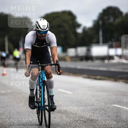 16.08.2026 - KN Förde Triathlon 2026 H.Heesch http://msf.ph/oto/9978733 16.08.2026 11:26:57 Radfahren 343, 359, 361, 383, 412, 804 meine-sportfotos.de