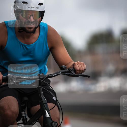 16.08.2026 - KN Förde Triathlon 2026 H.Heesch http://msf.ph/oto/9978744 16.08.2026 11:32:52 Radfahren 348, 391, 399 meine-sportfotos.de