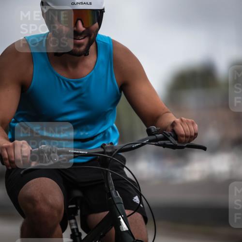 16.08.2026 - KN Förde Triathlon 2026 H.Heesch http://msf.ph/oto/9978746 16.08.2026 11:32:52 Radfahren 348, 391, 399 meine-sportfotos.de