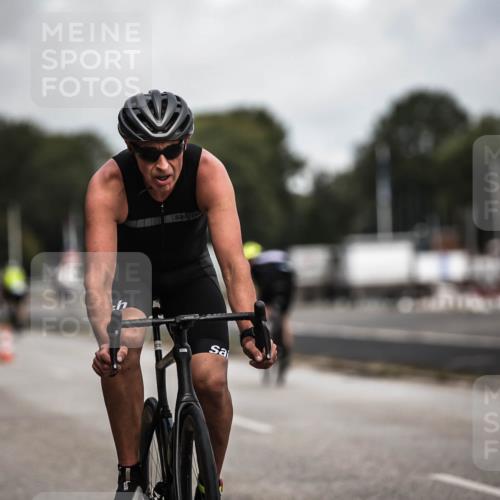 16.08.2026 - KN Förde Triathlon 2026 H.Heesch http://msf.ph/oto/9978753 16.08.2026 11:26:58 Radfahren 343, 359, 361, 383, 412, 804 meine-sportfotos.de