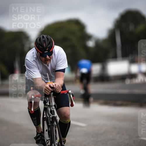 16.08.2026 - KN Förde Triathlon 2026 H.Heesch http://msf.ph/oto/9978755 16.08.2026 11:32:53 Radfahren 348, 391, 399 meine-sportfotos.de