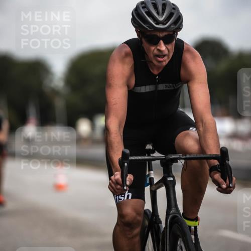 16.08.2026 - KN Förde Triathlon 2026 H.Heesch http://msf.ph/oto/9978764 16.08.2026 11:26:58 Radfahren 343, 359, 361, 383, 412, 804 meine-sportfotos.de