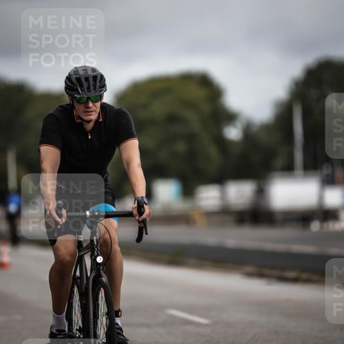 16.08.2026 - KN Förde Triathlon 2026 H.Heesch http://msf.ph/oto/9978788 16.08.2026 11:32:59 Radfahren 368, 399, 430 meine-sportfotos.de