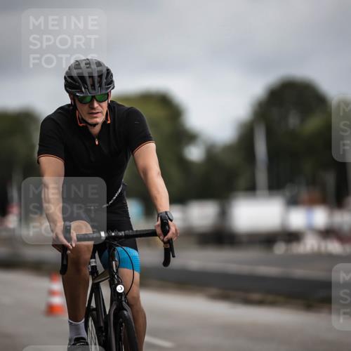 16.08.2026 - KN Förde Triathlon 2026 H.Heesch http://msf.ph/oto/9978798 16.08.2026 11:32:59 Radfahren 368, 399, 430 meine-sportfotos.de