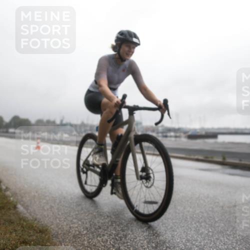 16.08.2026 - KN Förde Triathlon 2026 H.Heesch http://msf.ph/oto/9978803 16.08.2026 10:04:22 Radfahren  meine-sportfotos.de