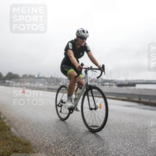 16.08.2026 - KN Förde Triathlon 2026 H.Heesch http://msf.ph/oto/9978809 16.08.2026 10:04:30 Radfahren  meine-sportfotos.de