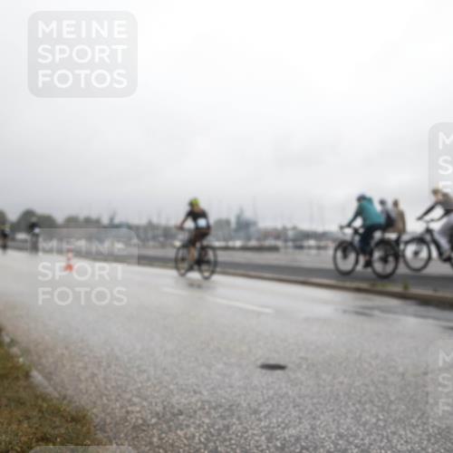 16.08.2026 - KN Förde Triathlon 2026 H.Heesch http://msf.ph/oto/9978847 16.08.2026 10:04:53 Radfahren  meine-sportfotos.de