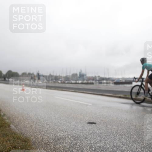 16.08.2026 - KN Förde Triathlon 2026 H.Heesch http://msf.ph/oto/9978877 16.08.2026 10:05:13 Radfahren  meine-sportfotos.de